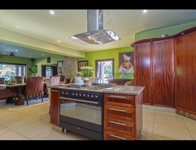 4 BEDROOM HOUSE FOR SALE IN HILLCREST PARK